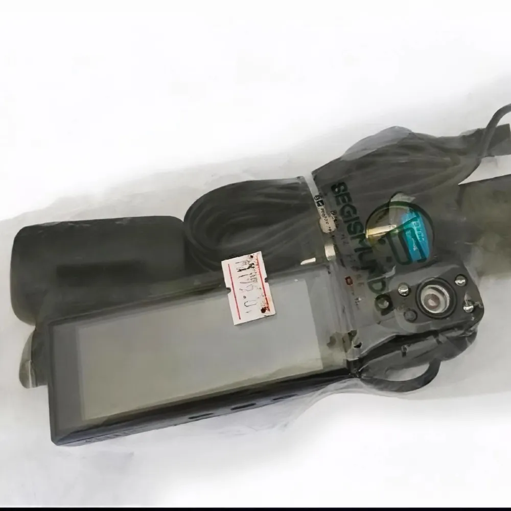Dual Dashcam 1080P Front and Inside Camera - Night Vision - Good as New