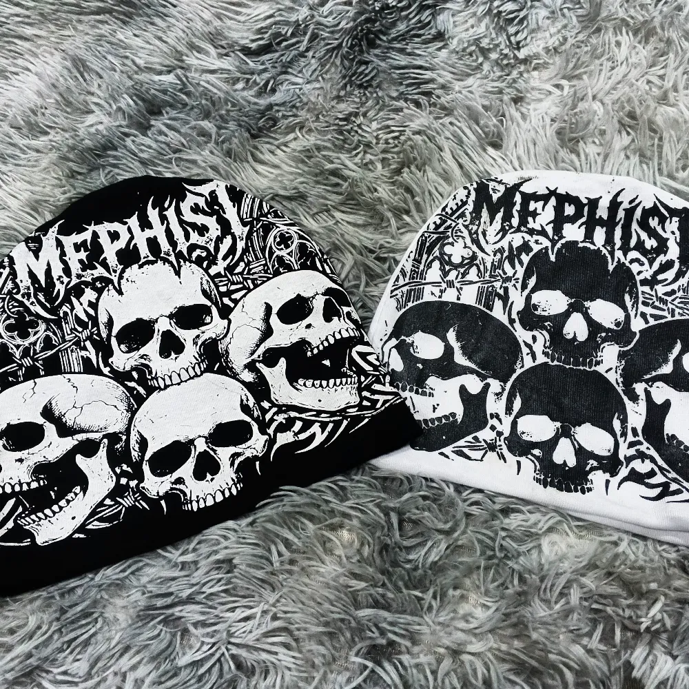 Mephist skull beanie 